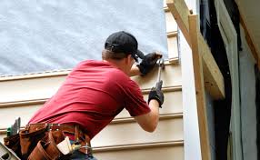 Best Siding Removal and Disposal  in Delcambre, LA